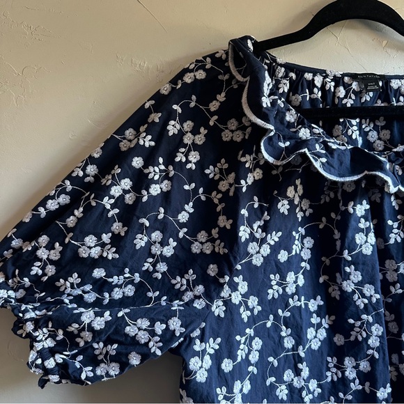 Ann Taylor Navy & White Embroidered Short Puff Sleeve Top Cottagecore Sz XXL - Picture 5 of 12